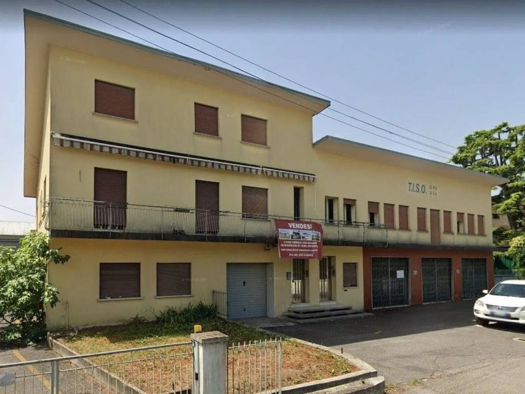 locale di sgombero in vendita ad Orsago