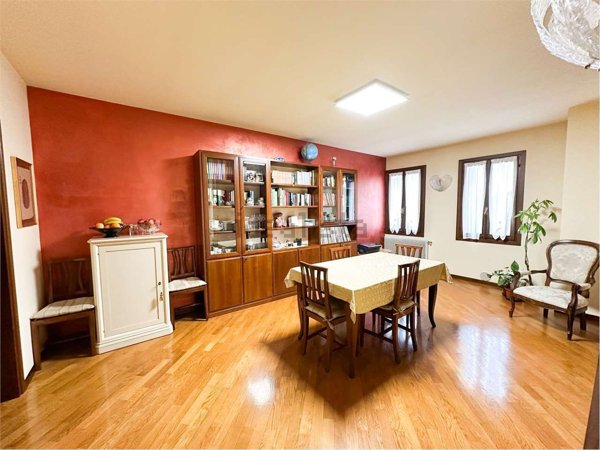 casa indipendente in vendita ad Orsago