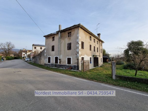 casa indipendente in vendita ad Orsago