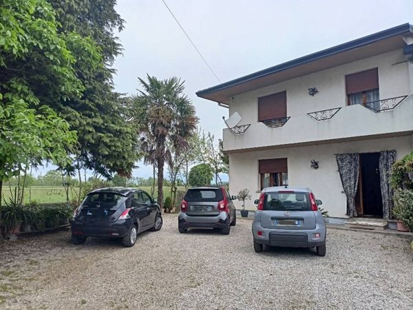 casa indipendente in vendita a Paese
