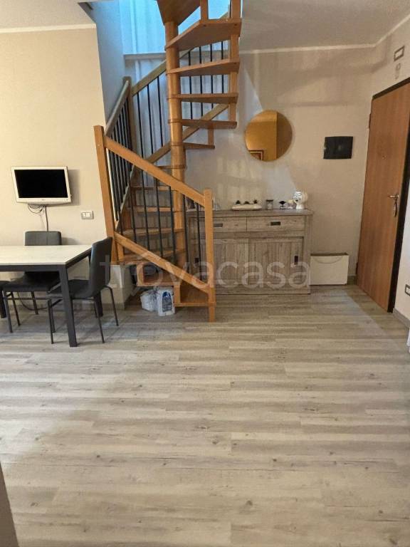 appartamento in vendita a Paese in zona Padernello