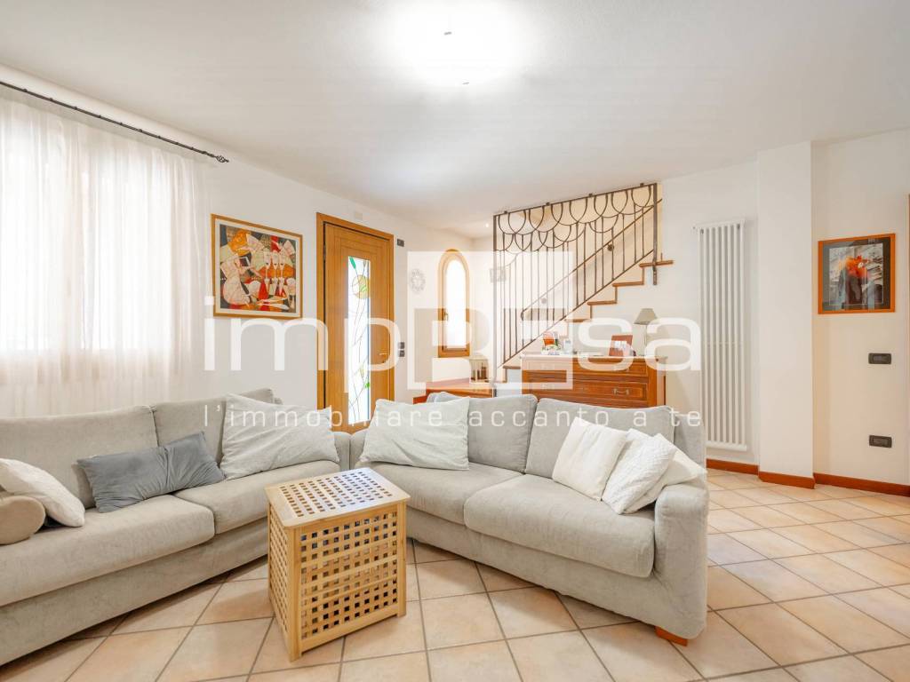 casa indipendente in vendita a Paese in zona Porcellengo