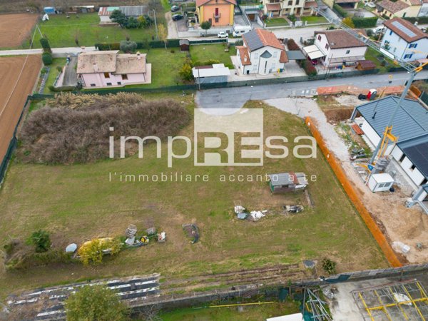 casa indipendente in vendita a Paese in zona Porcellengo