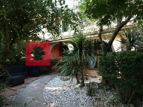 casa indipendente in vendita a Paese