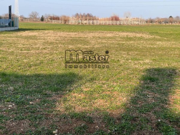 terreno agricolo in vendita a Paese in zona Padernello