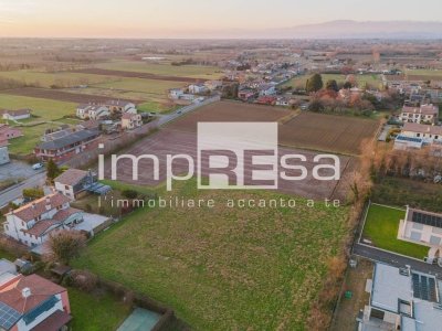 casa indipendente in vendita a Paese in zona Castagnole