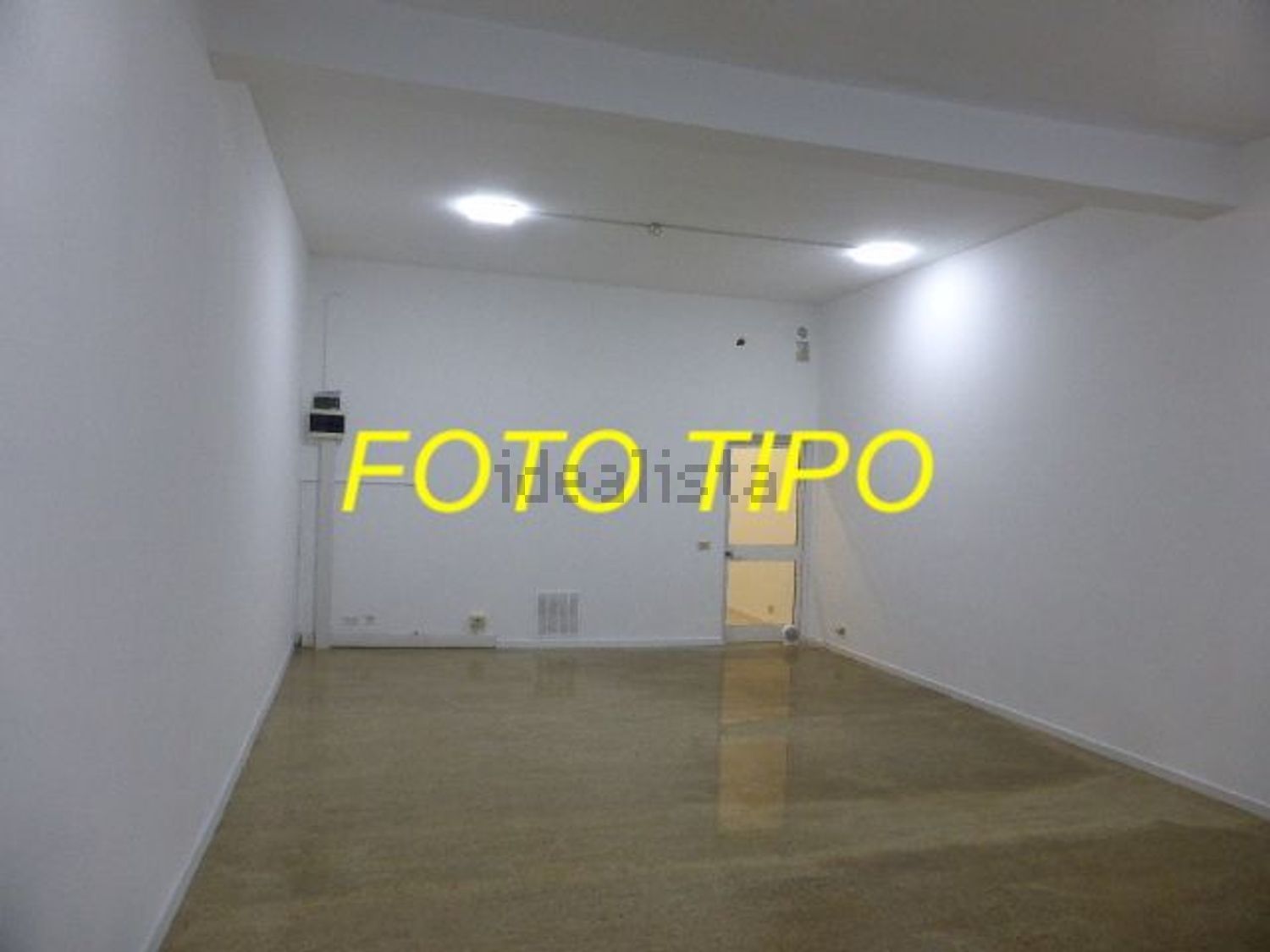 ufficio in vendita a Paese