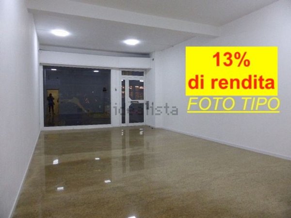 ufficio in vendita a Paese