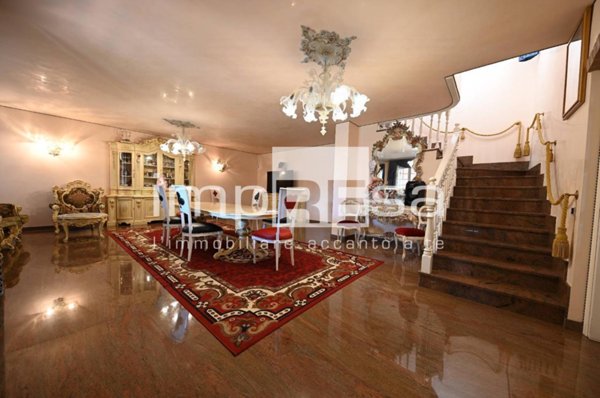 casa indipendente in vendita a Paese