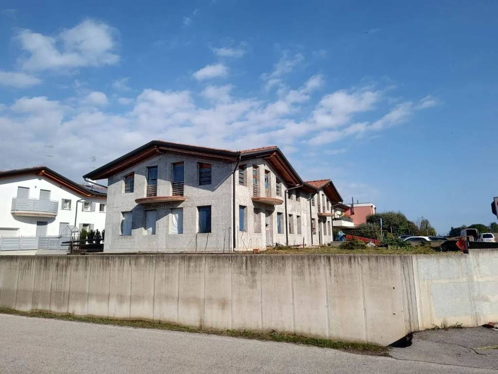 casa indipendente in vendita a Paese