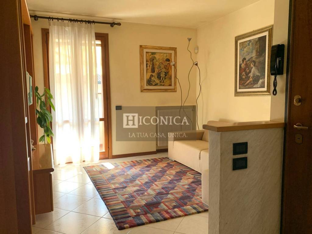 appartamento in vendita a Paese