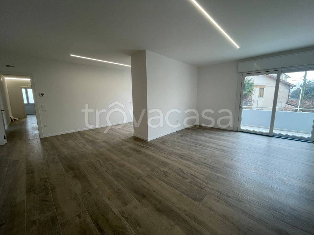 appartamento in vendita a Paese