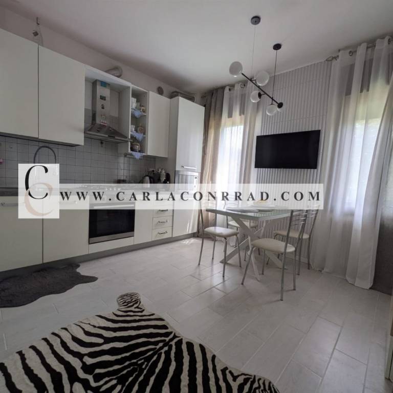 appartamento in vendita a Paese in zona Castagnole