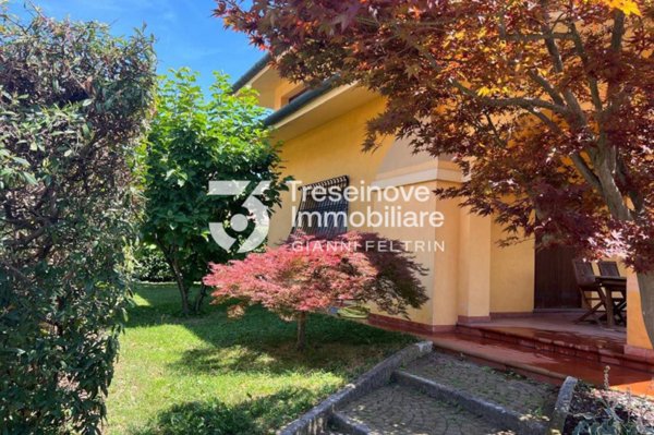 casa indipendente in vendita a Paese