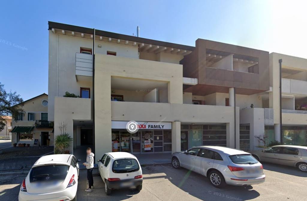 appartamento in vendita a Paese in zona Padernello