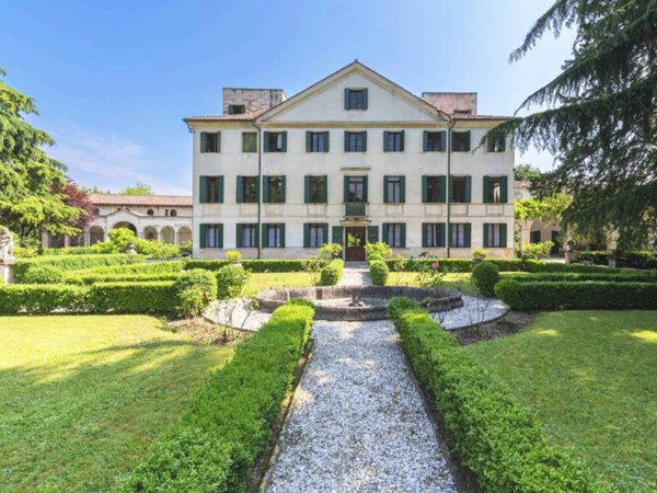 casa indipendente in vendita a Paese