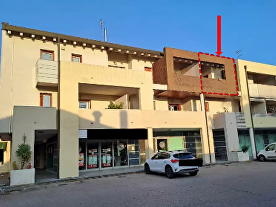 appartamento in vendita a Paese in zona Padernello