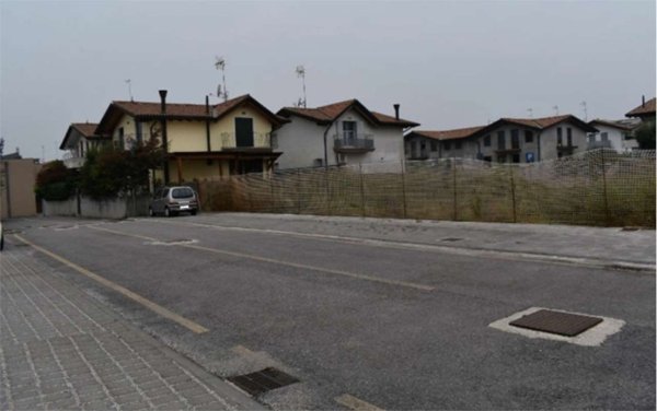 casa indipendente in vendita a Paese