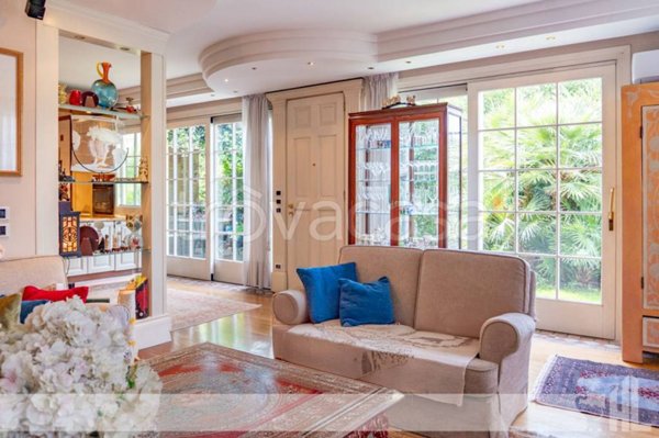 casa indipendente in vendita a Paese in zona Castagnole