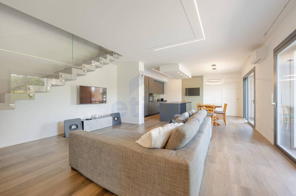 casa indipendente in vendita a Paese