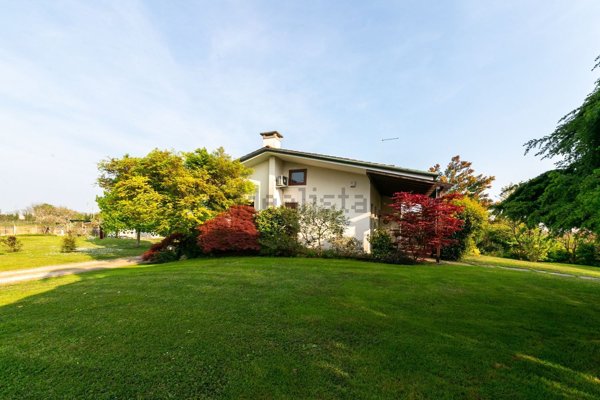 casa indipendente in vendita a Paese in zona Porcellengo