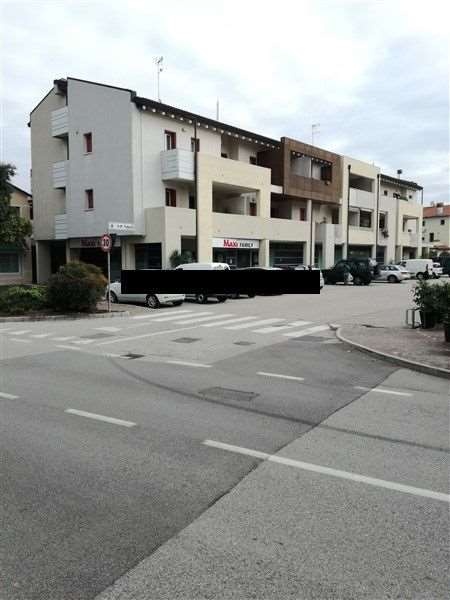 appartamento in vendita a Paese in zona Padernello
