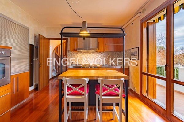 appartamento in vendita a Paese