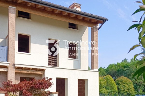 casa indipendente in vendita a Paese in zona Padernello