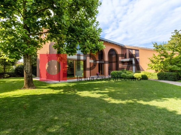 casa indipendente in vendita a Paese in zona Postioma