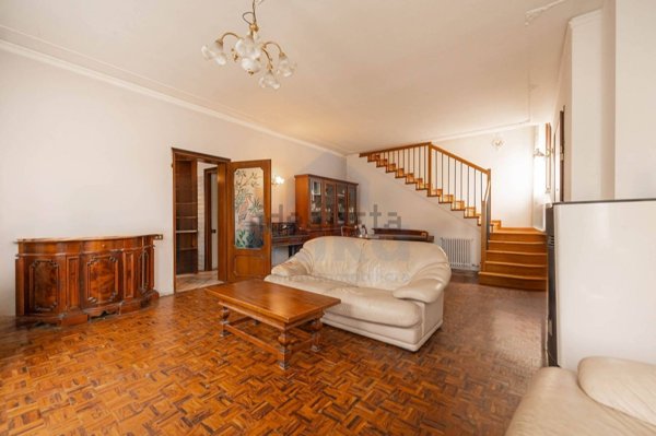 casa indipendente in vendita a Paese