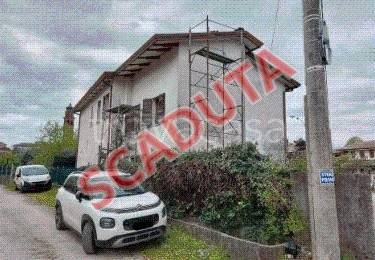 appartamento in vendita a Paese in zona Postioma