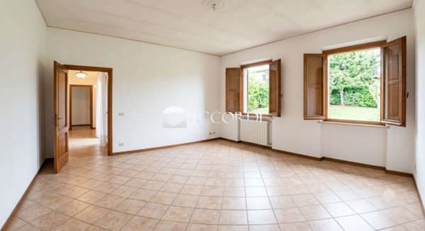 casa indipendente in vendita a Paese in zona Padernello