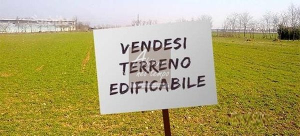 terreno edificabile in vendita a Paese in zona Castagnole
