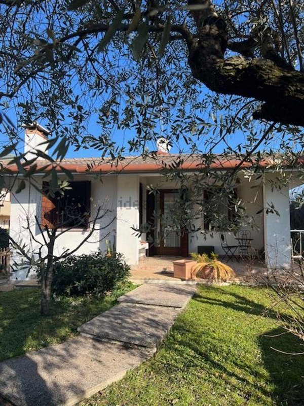 casa indipendente in vendita a Paese