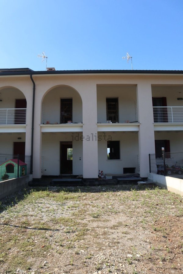 casa indipendente in vendita a Paese in zona Postioma