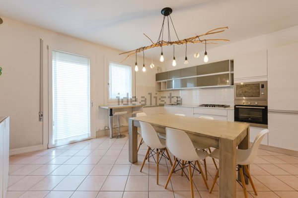 appartamento in vendita a Paese