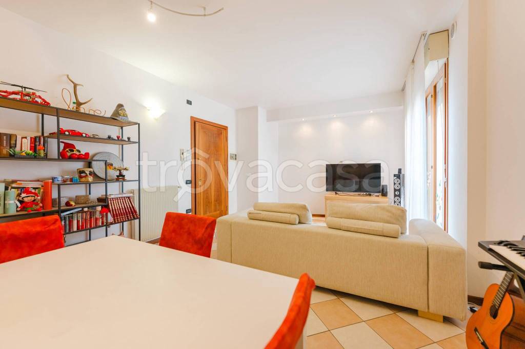 appartamento in vendita a Paese in zona Postioma