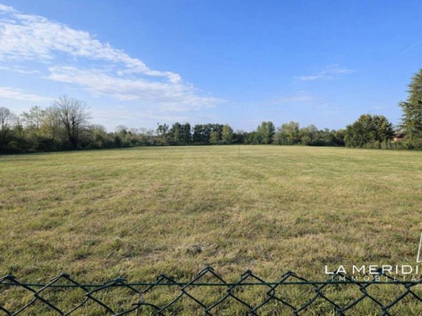 terreno agricolo in vendita a Paese in zona Castagnole