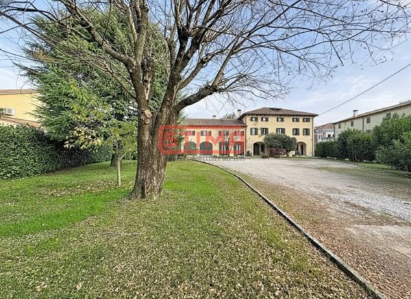 casa indipendente in vendita a Paese in zona Porcellengo