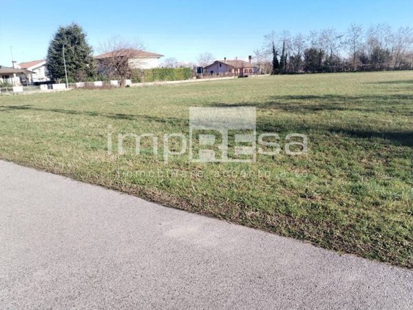 casa indipendente in vendita a Paese