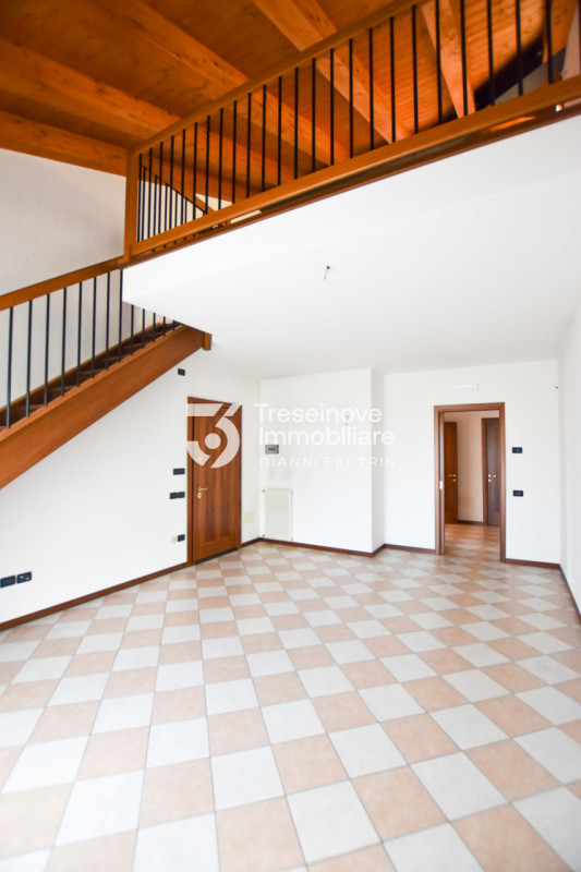 appartamento in vendita a Paese in zona Postioma