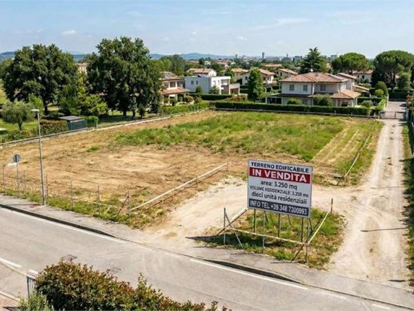 terreno edificabile in vendita a Paese in zona Case Armenteri