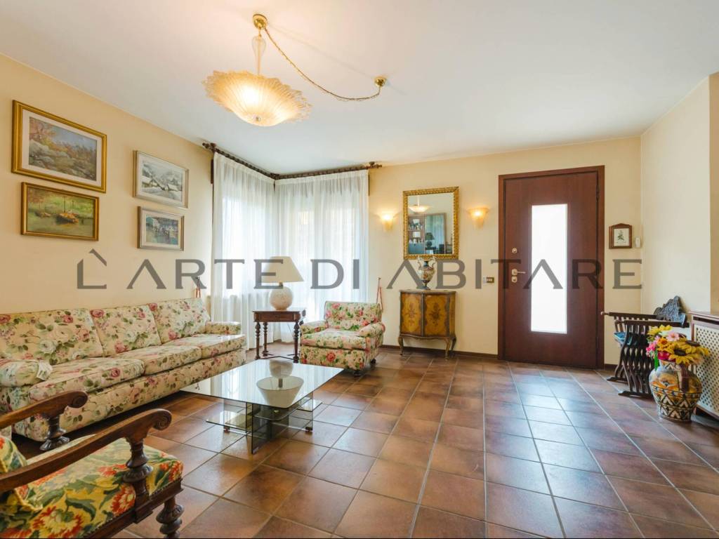 casa indipendente in vendita a Paese