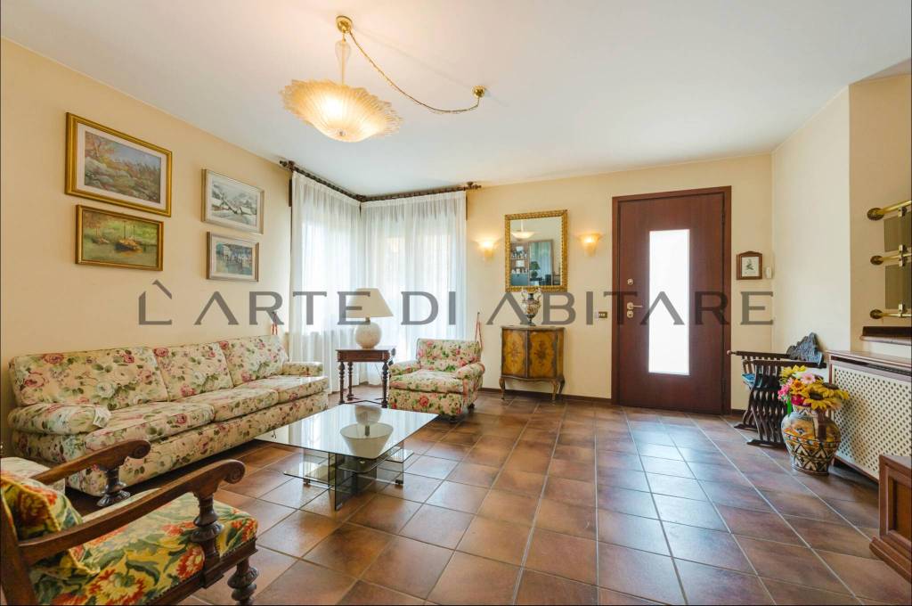 casa indipendente in vendita a Paese