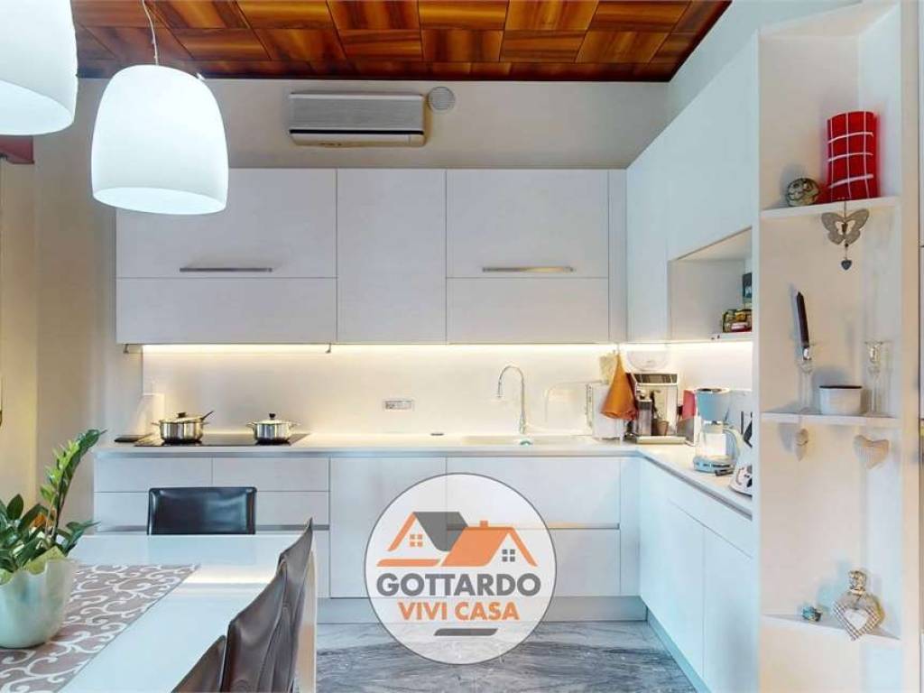 casa indipendente in vendita a Paese in zona Castagnole