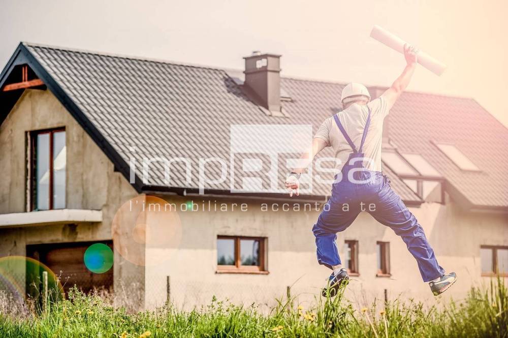 casa indipendente in vendita a Paese in zona Castagnole