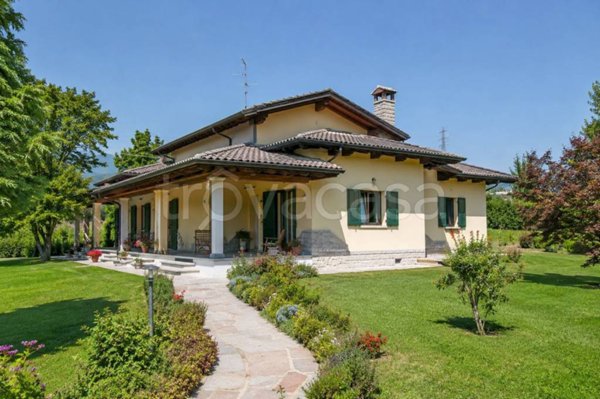 casa indipendente in vendita a Paese in zona Postioma