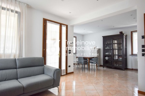 casa indipendente in vendita a Paese