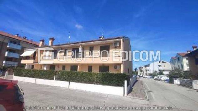 appartamento in vendita a Paese in zona Padernello