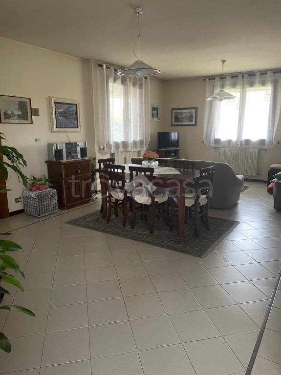 casa indipendente in vendita a Paese